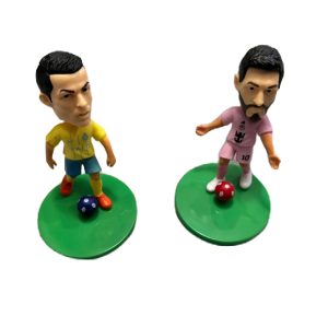 Set Figurină Fotbalist și 3 Cartonașe Surpriză în Plic - Suveniruri Colecționabile pentru Copii