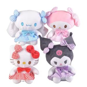 Set 4 jucarii de plus cinnamon roll , my melody, kuromi și hello kitty l,25 cm